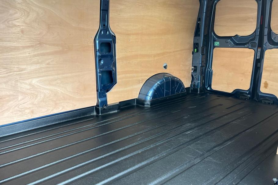 Used FORD TRANSIT CUSTOM WN75KHR 4