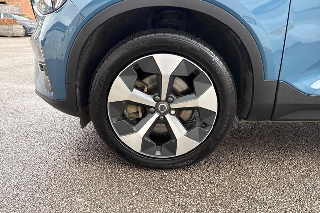 VOLVO Xc40 Photo 26