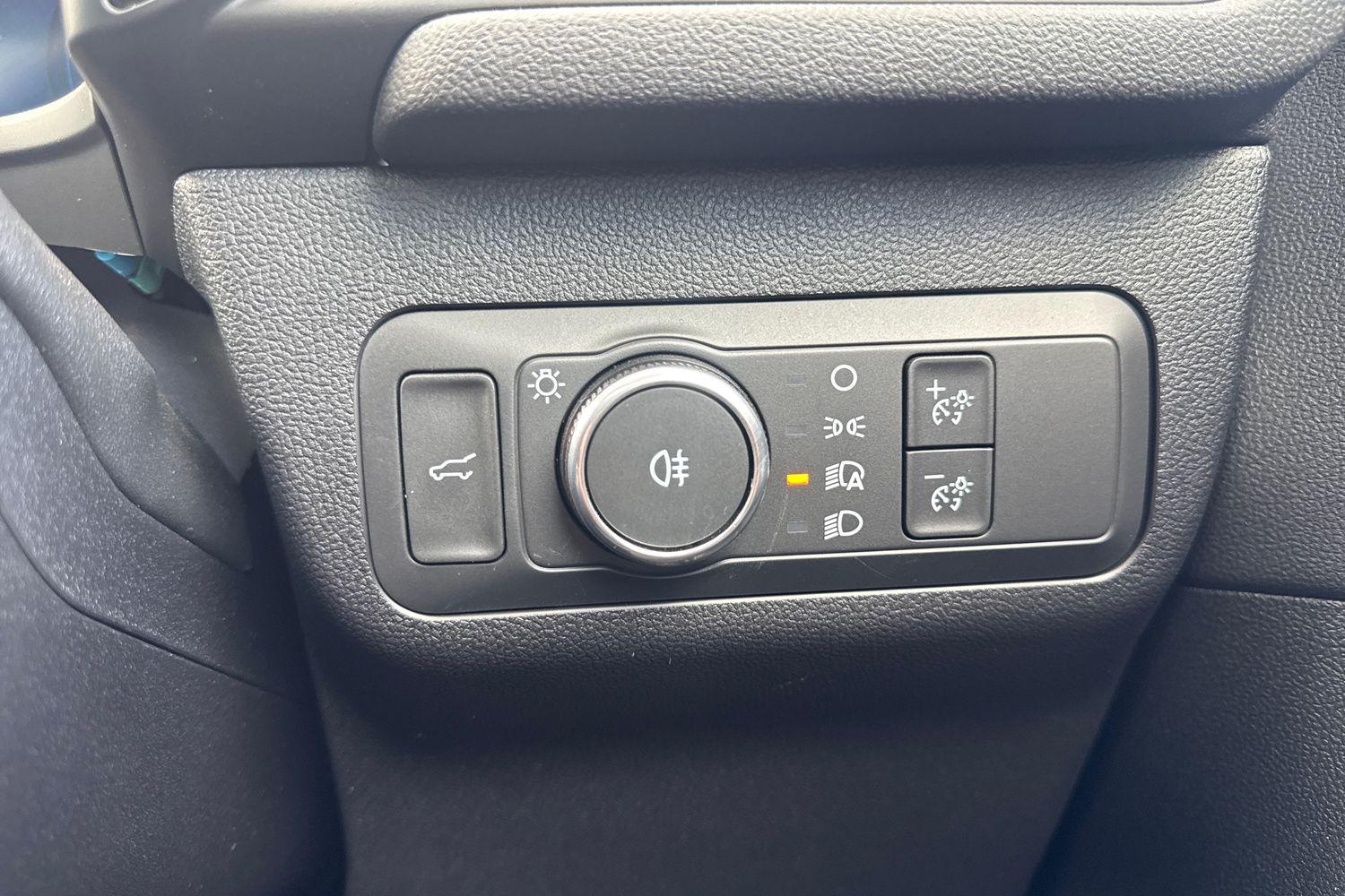 Ford Kuga Photo 34