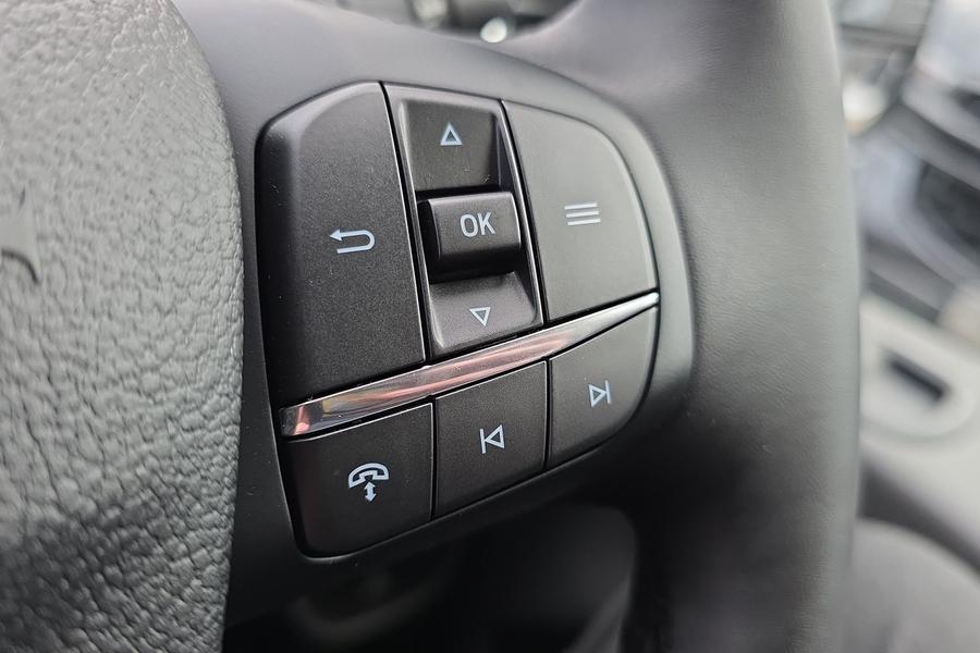 Ford E-TRANSIT Photo autoimg-0df2f72e37237ed15c27a4bde25dfbeb67f4da80.jpg
