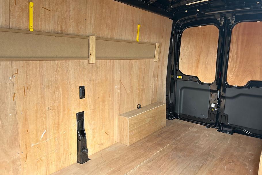 Used FORD TRANSIT WN75CCD 5