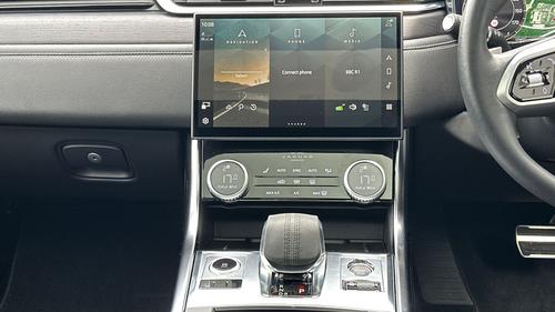Jaguar XF Photo autoimg-0df5b2ee6aeddff7aa106b05d3be605b2622e69d.jpg