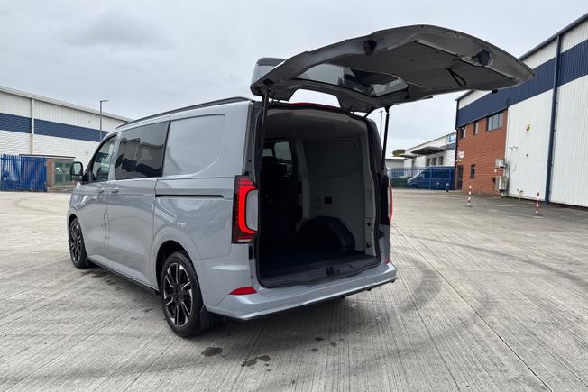 VOLKSWAGEN Transporter Photo 31