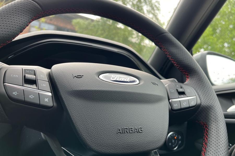 Ford Focus Photo autoimg-0df97fad0bc49b1be21f56e41f13d28b160109c1.jpg