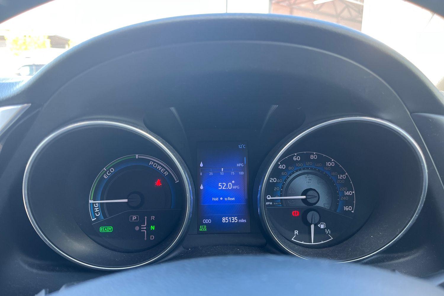 Toyota AURIS Photo 12