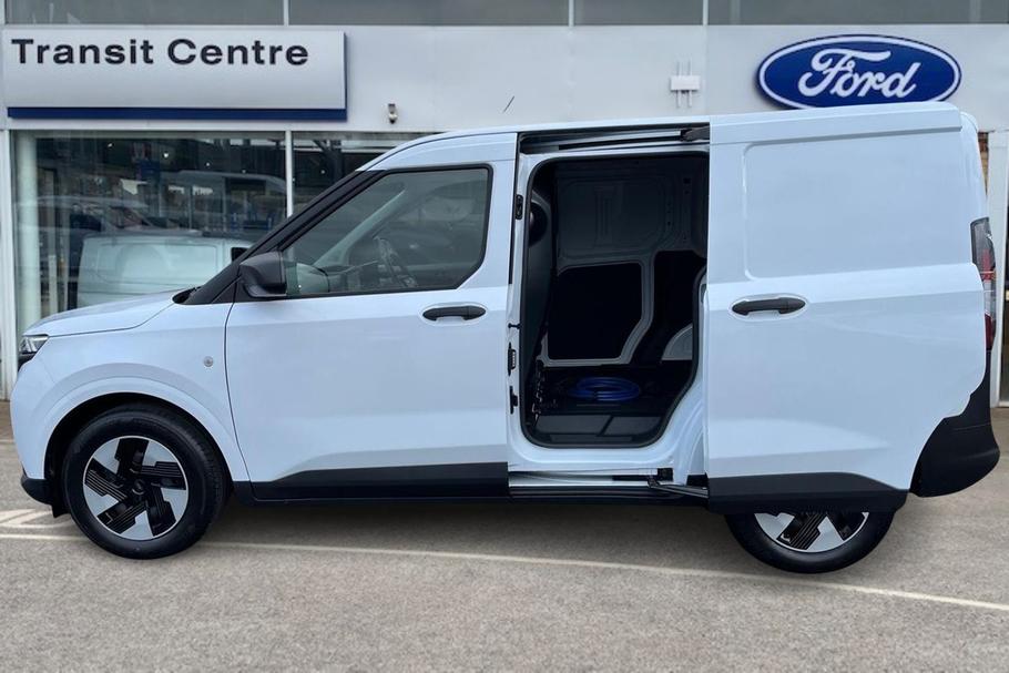 Used FORD E-TRANSIT COURIER YO75HFT 6