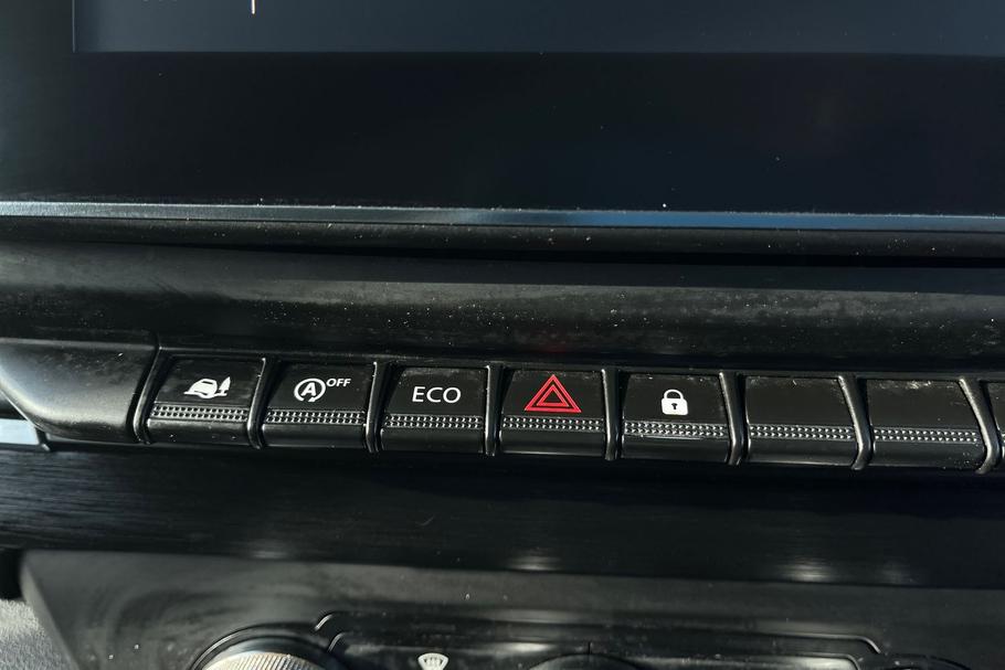 Used Renault TRAFIC WN72AWV 34