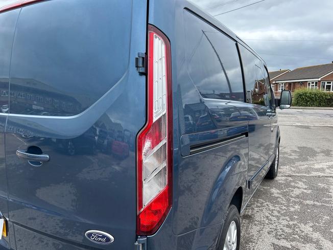 Ford Transit Custom Photo 18