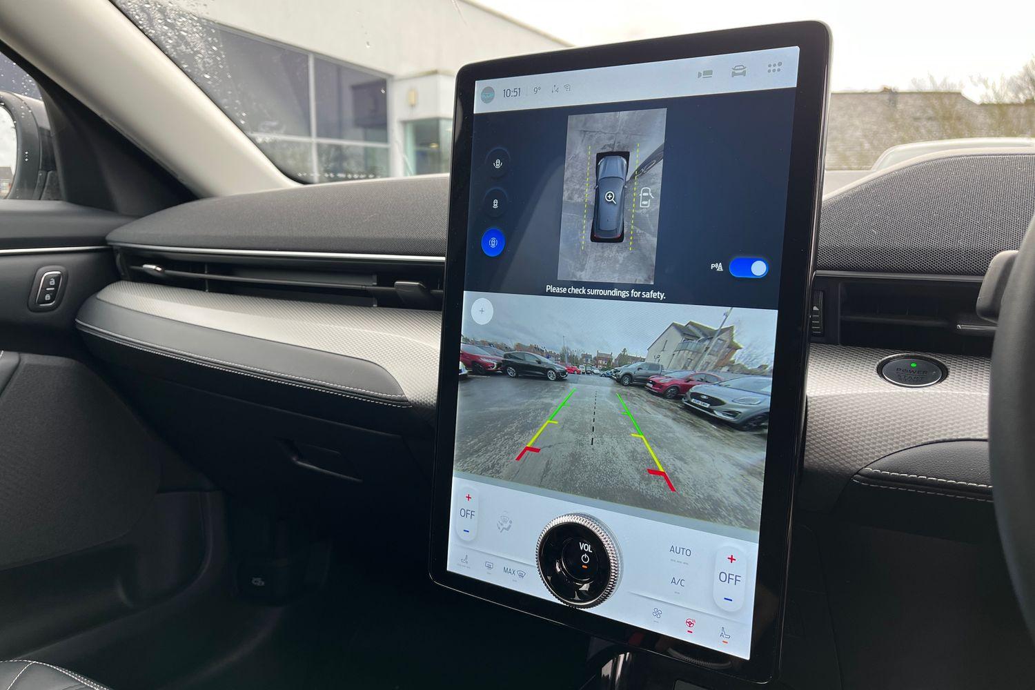 Ford MUSTANG MACH-E Photo 29