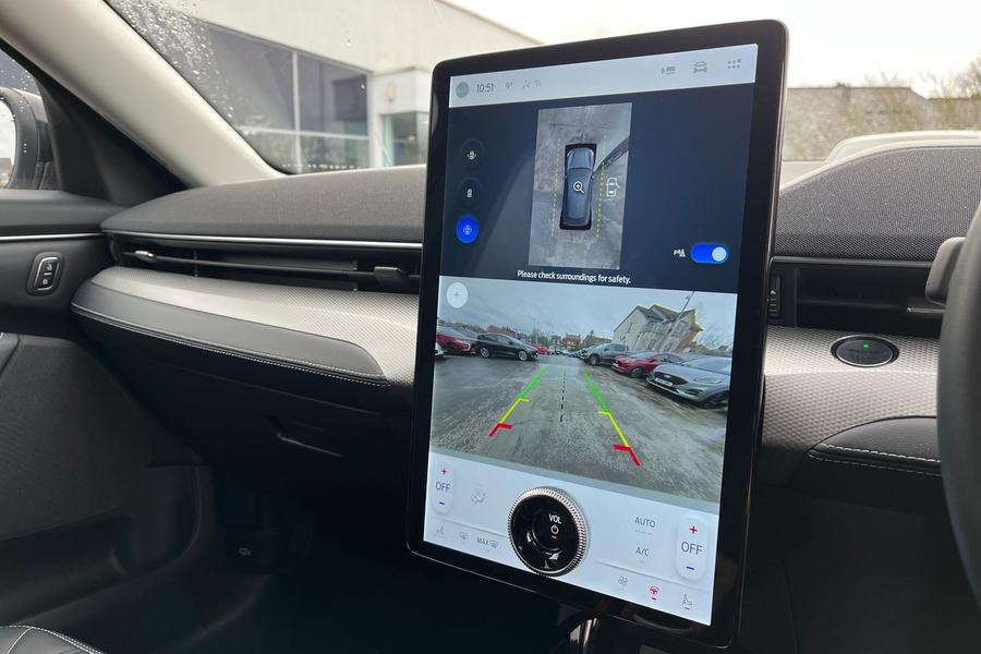 Ford MUSTANG MACH-E Photo autoimg-0e043f791dae541c6a571905a33fc19515d221e5.jpg