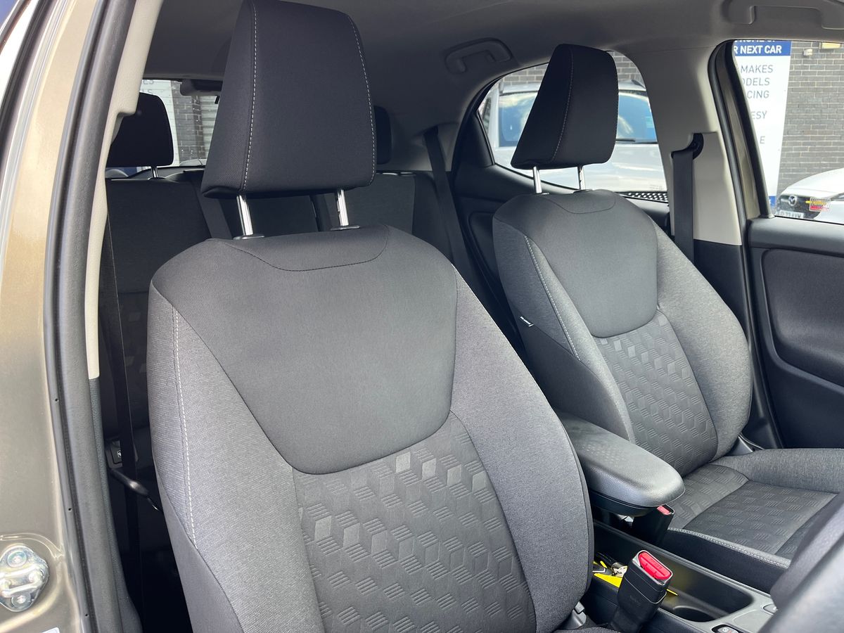 Toyota Yaris Photo 22