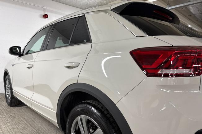 VOLKSWAGEN T-Roc Photo 36
