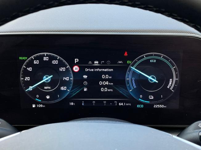 KIA Niro Photo 15