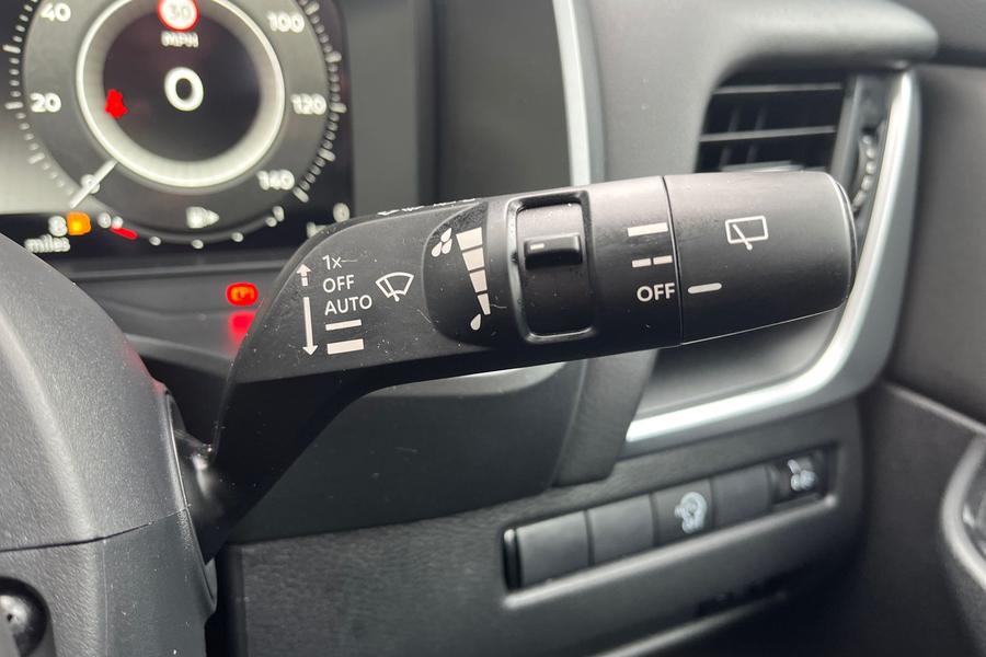 Nissan Qashqai Photo autoimg-0e0763f3e0d3fd167c2a4dd0f67be4b2b430fa96.jpg