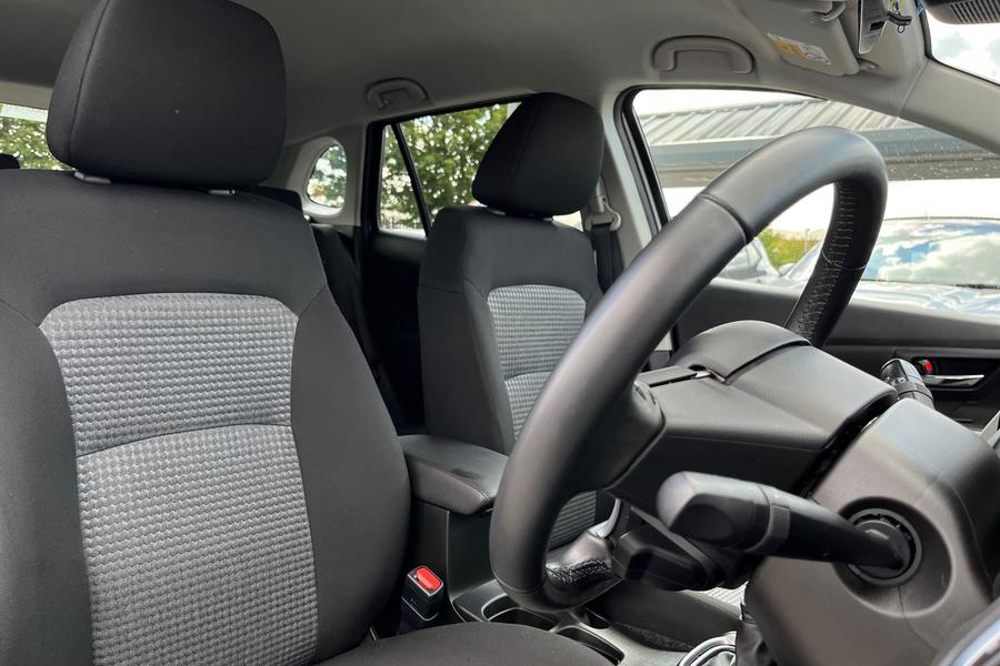 Suzuki S-CROSS Photo autoimg-0e08ccc2d798892381c27f58475a7d56d3d58243.jpg