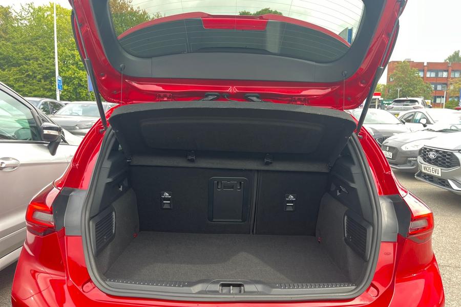 Ford FOCUS Photo autoimg-0e09b2e796e9b79b3468c6dfe162d1916018c91b.jpg