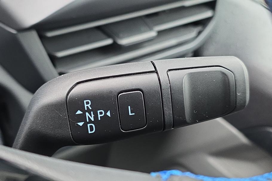 Used Ford E-TRANSIT CUSTOM WO25TSX 32