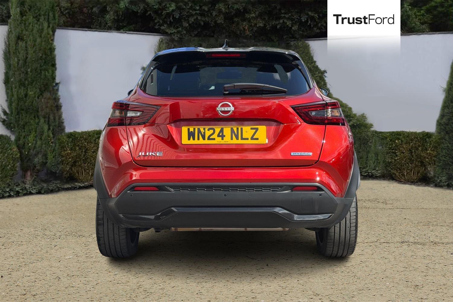 Nissan JUKE Photo 6