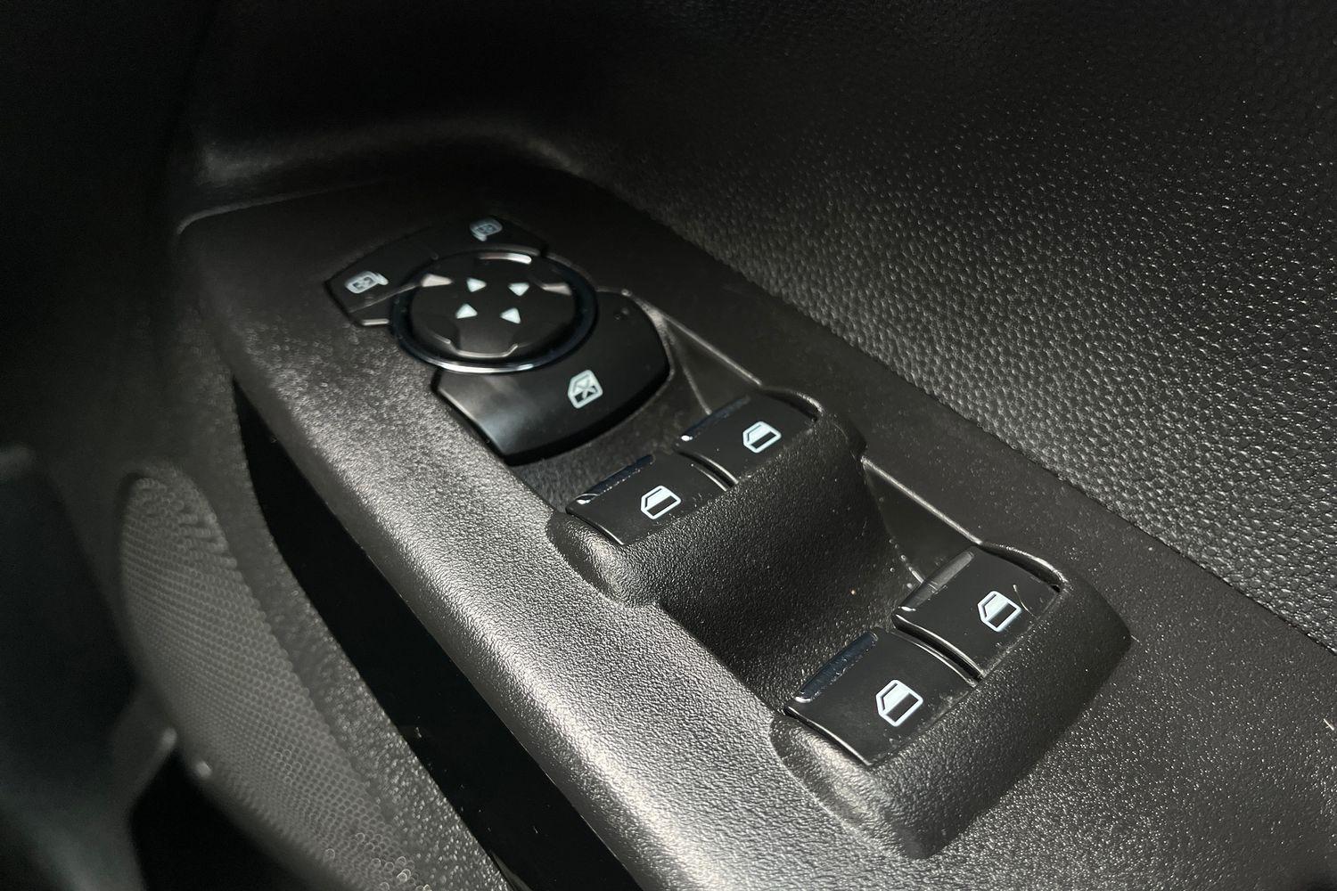 Ford EcoSport Photo 15