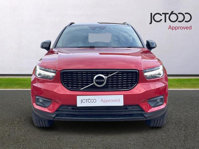 VOLVO XC40 Photo 8