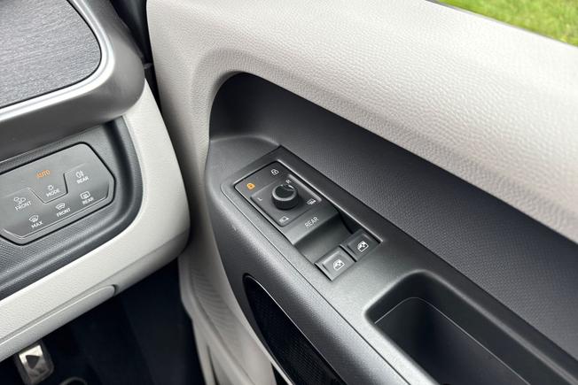 VOLKSWAGEN Id. Buzz Photo 37