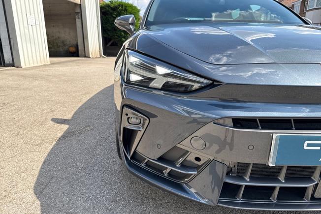 CUPRA Leon Photo 19
