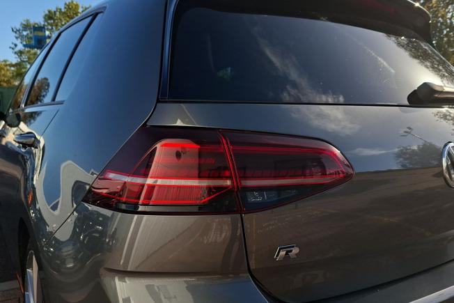 Volkswagen Golf Photo 18