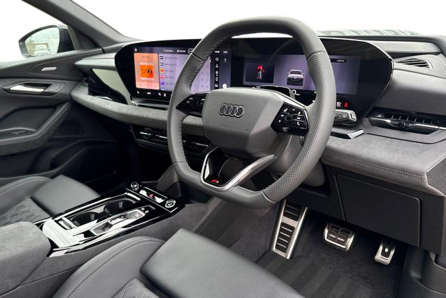 AUDI Q6 E-Tron Photo 6