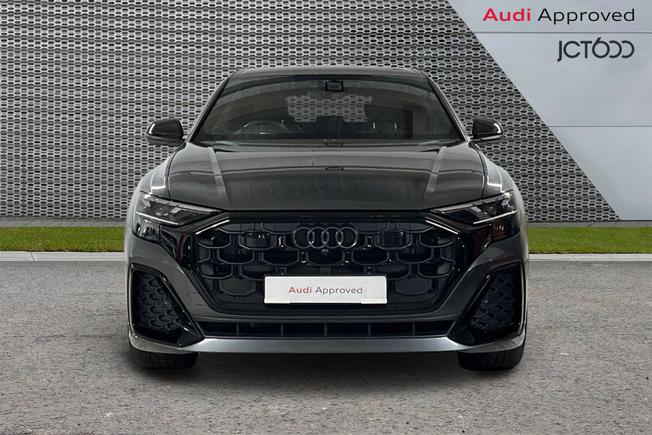 AUDI Q8 Photo 8