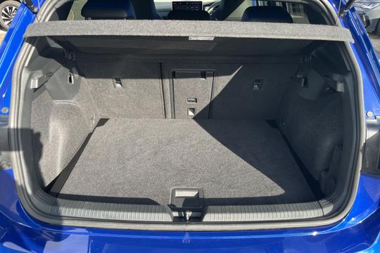 Volkswagen Golf Photo autoimg-0e1aac14f9d504a5df6609094409f4e0112e1de6.jpg
