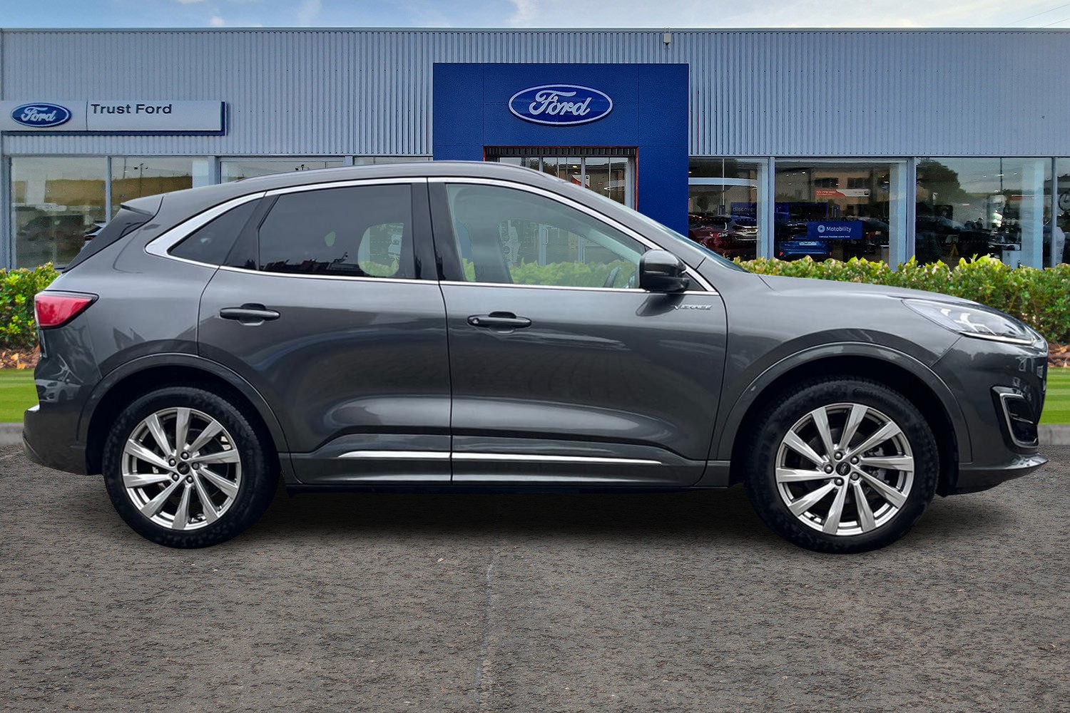Ford Kuga Photo 2
