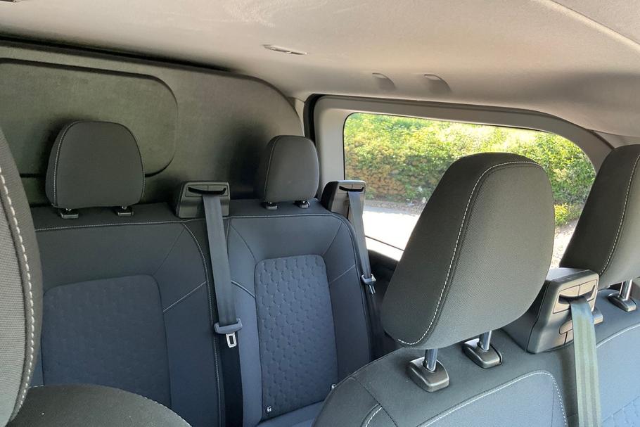 Used Ford TRANSIT CUSTOM WR75UYD 37