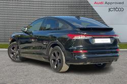 AUDI Q4 e-tron Photo 3