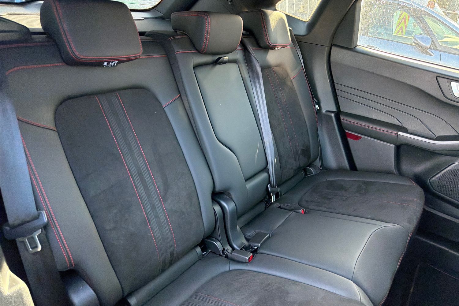 Ford KUGA Photo 19