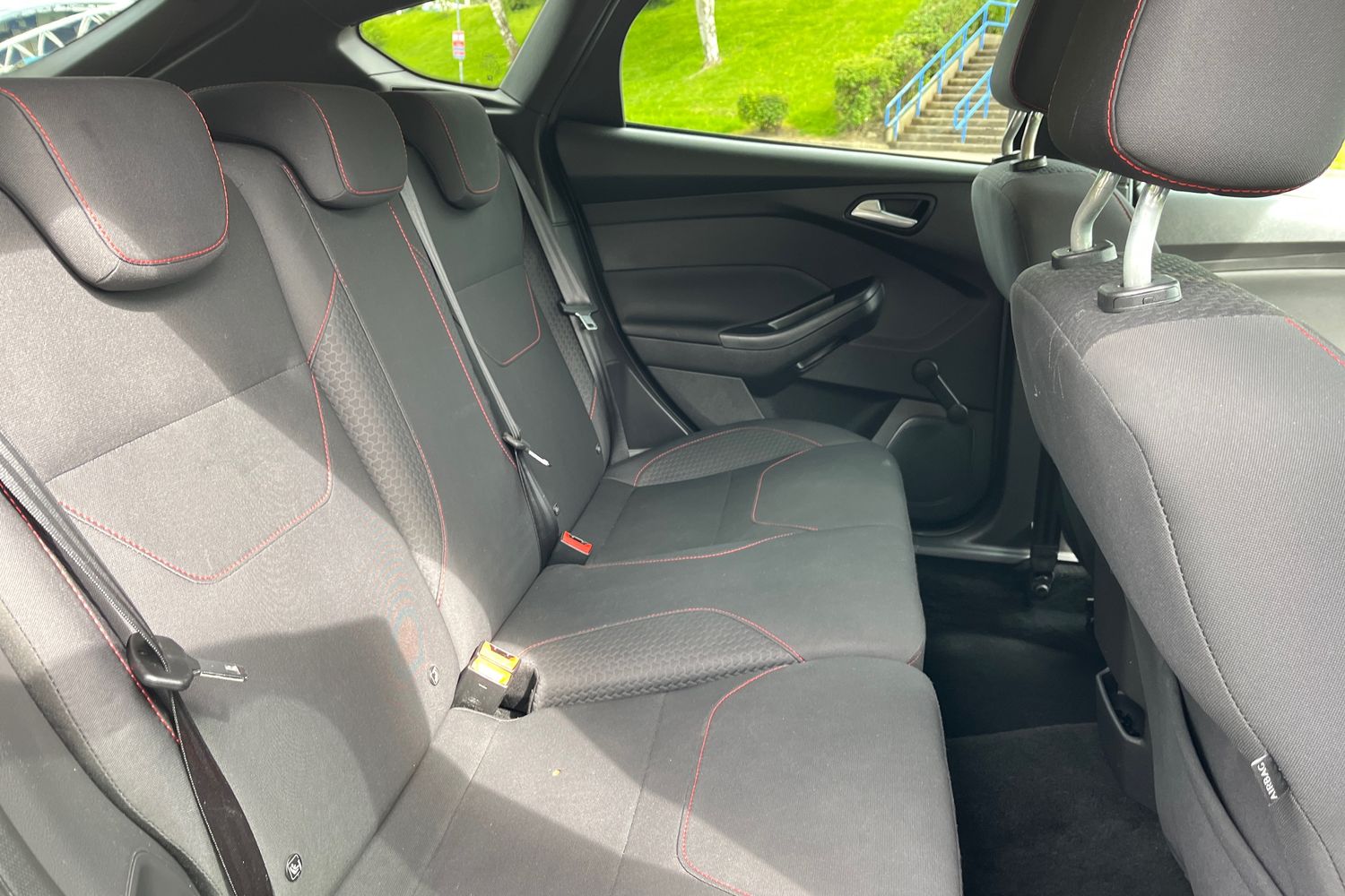 Ford FOCUS Photo 36
