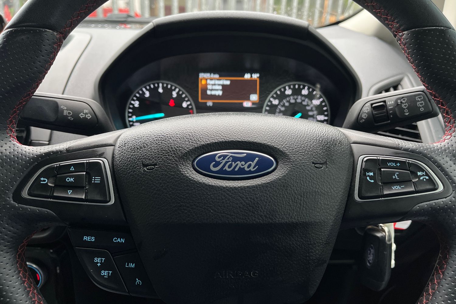 Ford ECOSPORT Photo 11