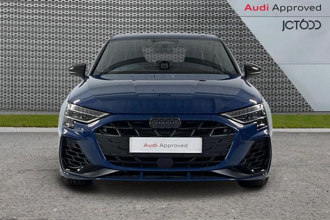 AUDI S3 Photo 8