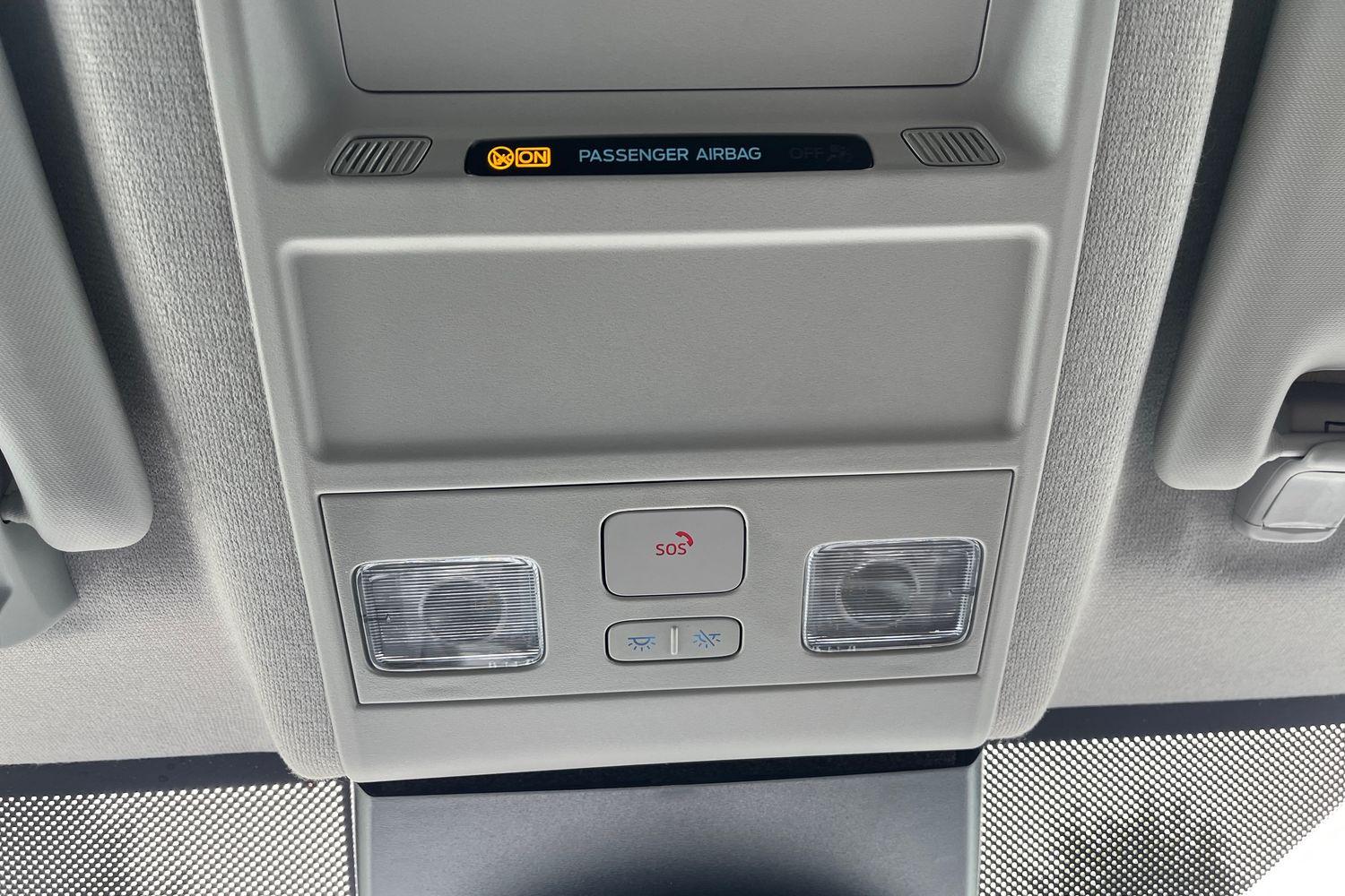 Ford E-TRANSIT CUSTOM Photo 21