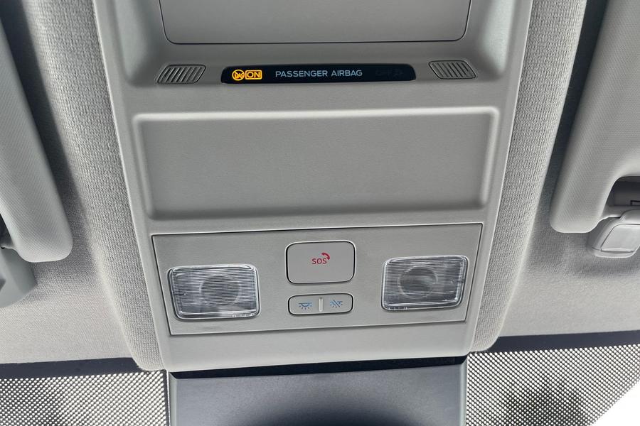 Ford E-TRANSIT CUSTOM Photo autoimg-0e29a2a7ef786f9ce698304daf486ebf7c75c678.jpg