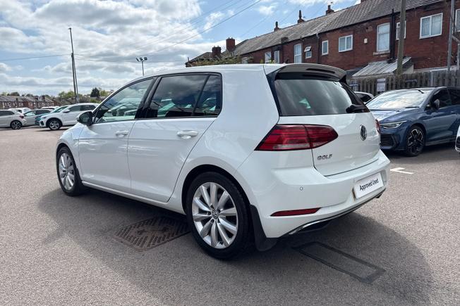 VOLKSWAGEN Golf Photo 23