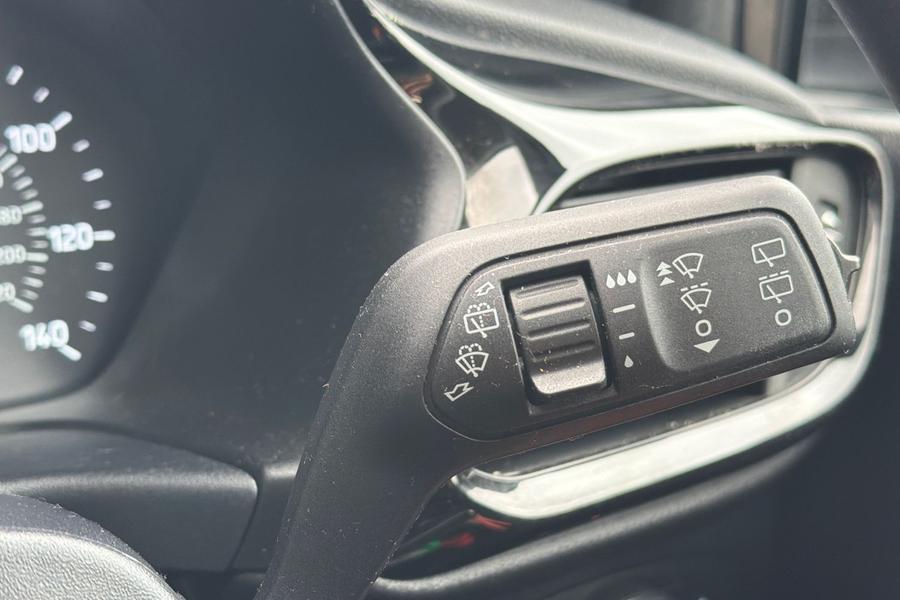 Ford FIESTA Photo autoimg-0e2e2038c2d5f344ed8b987d79f8c342d854591c.jpg