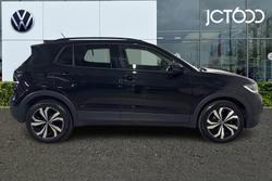 VOLKSWAGEN T-Cross Photo 4