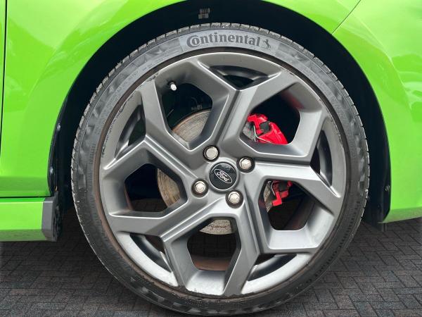 Ford Fiesta Photo autoimg-0e2ff2e41cf6e3f8417e619ccbc364d78f17ac89.jpg