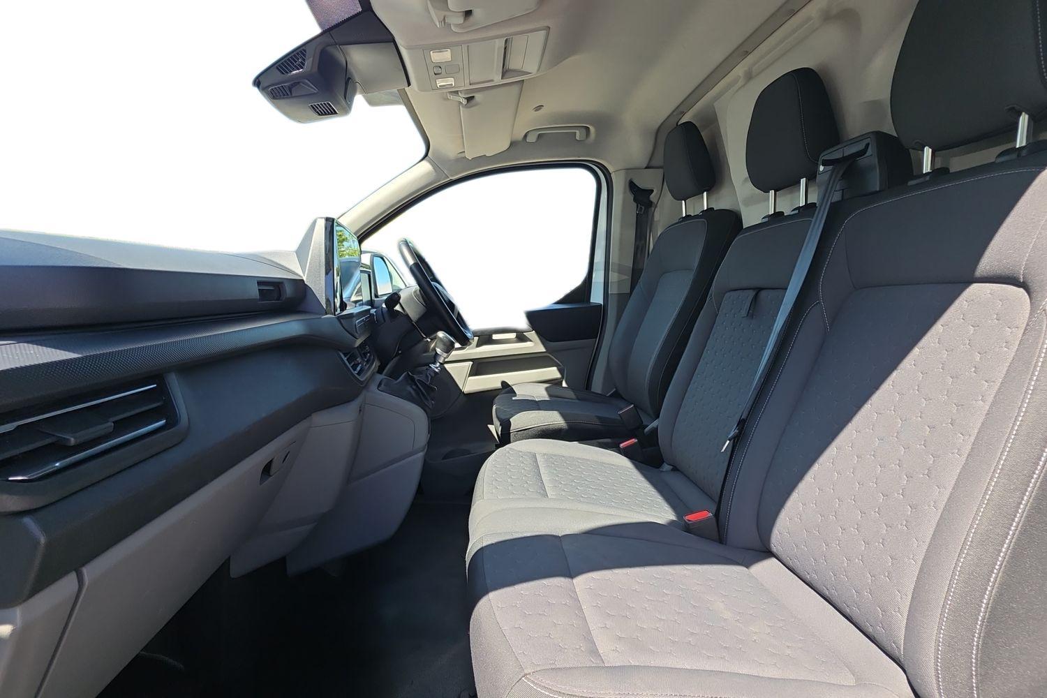 Ford Transit Custom Photo 9