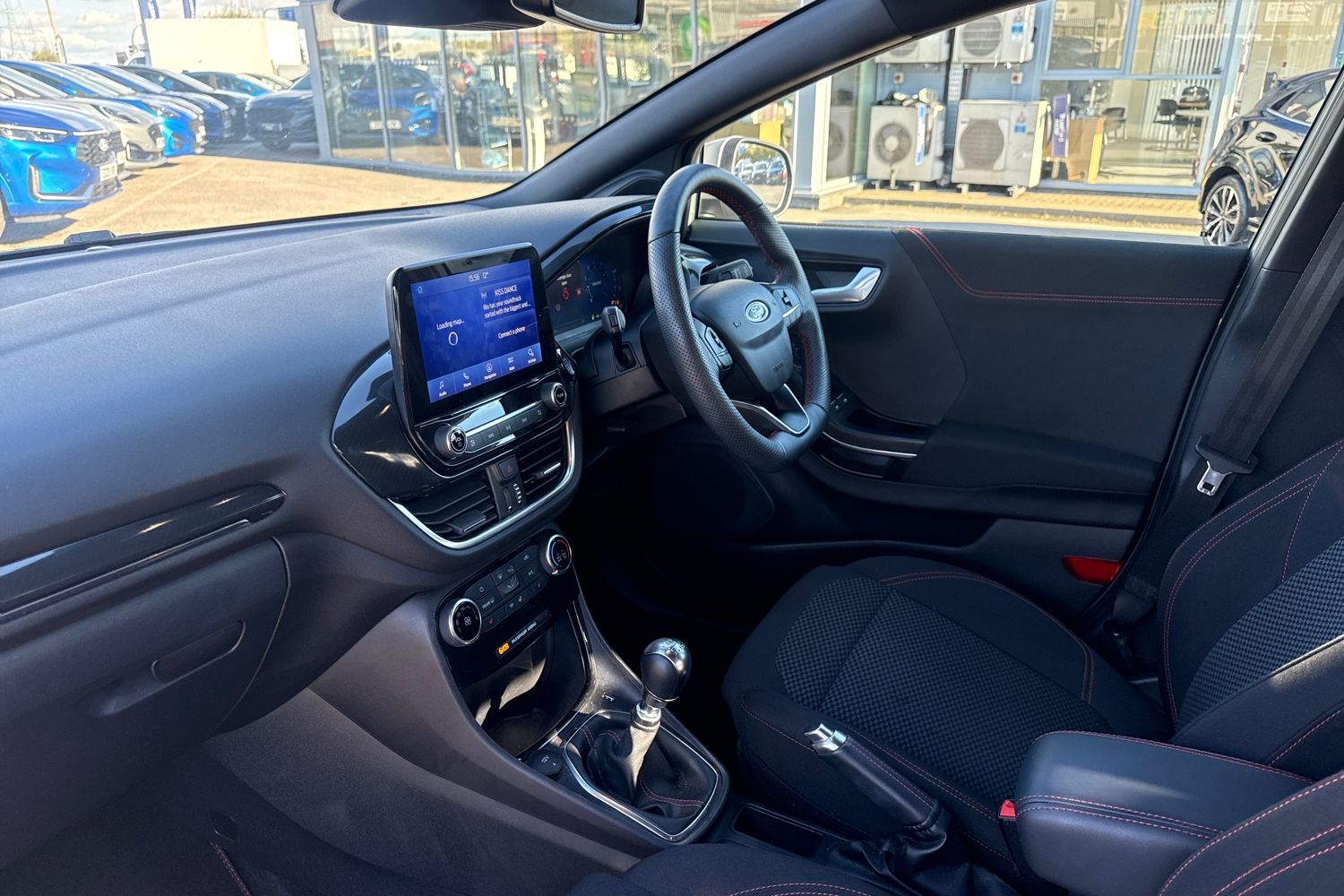Ford PUMA Photo 17
