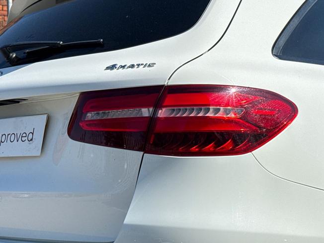 Mercedes-Benz Glc Photo 18