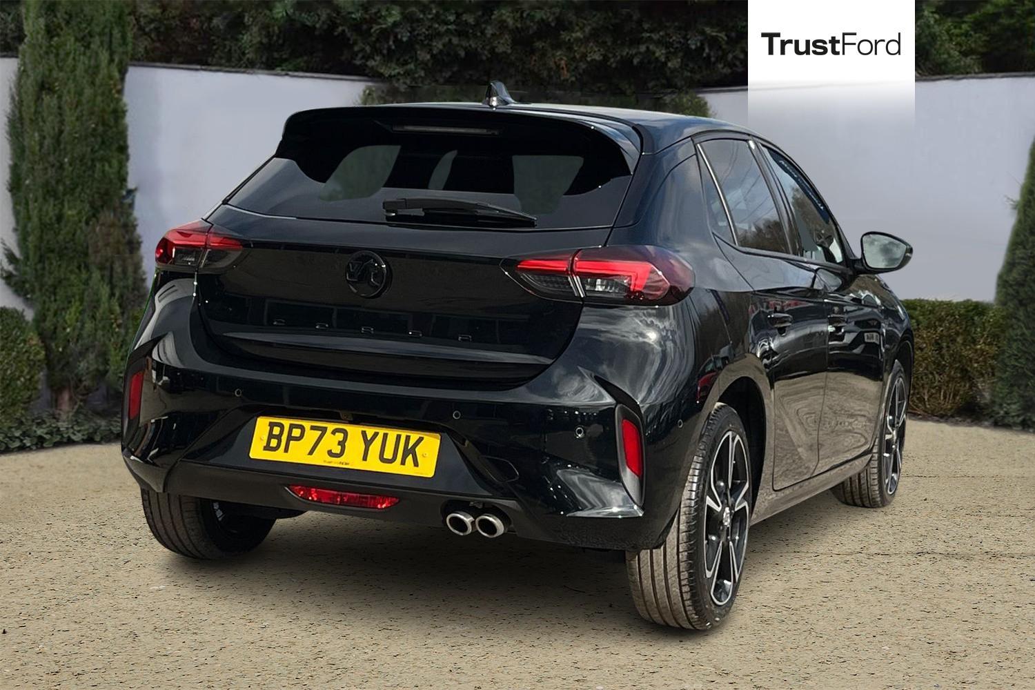 Vauxhall CORSA Photo 3