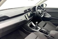 AUDI Q3 Photo 2