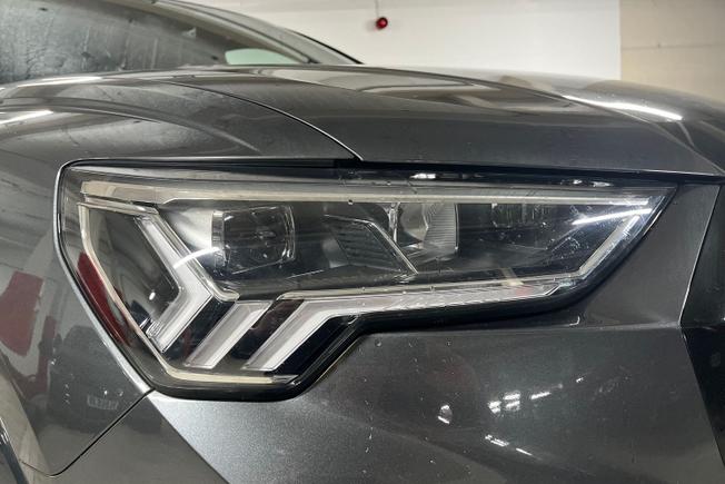 AUDI Q3 Photo 20