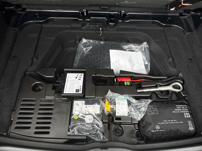 MERCEDES-BENZ GLA Photo 39
